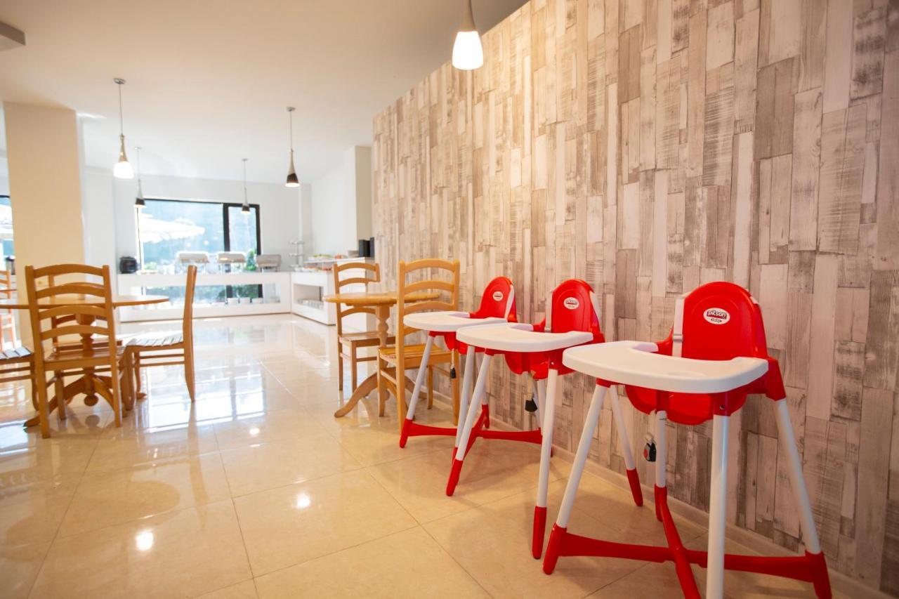 Iveria Elli Hotel Shekhvetili Bagian luar foto